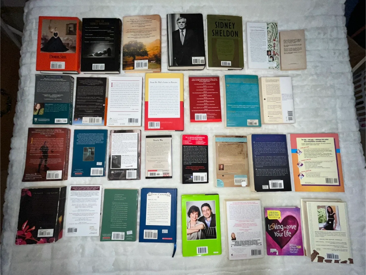 Mixed Lot of Paperback Books - Various Authors & Titles image indicator(4)