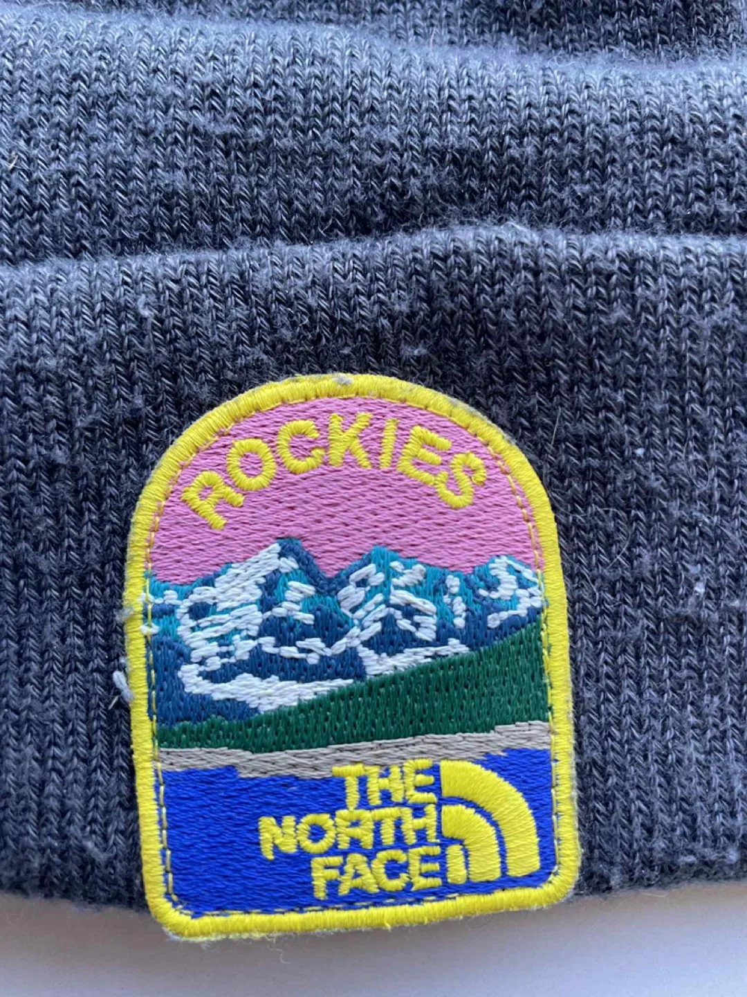 North face beanies image indicator(2)