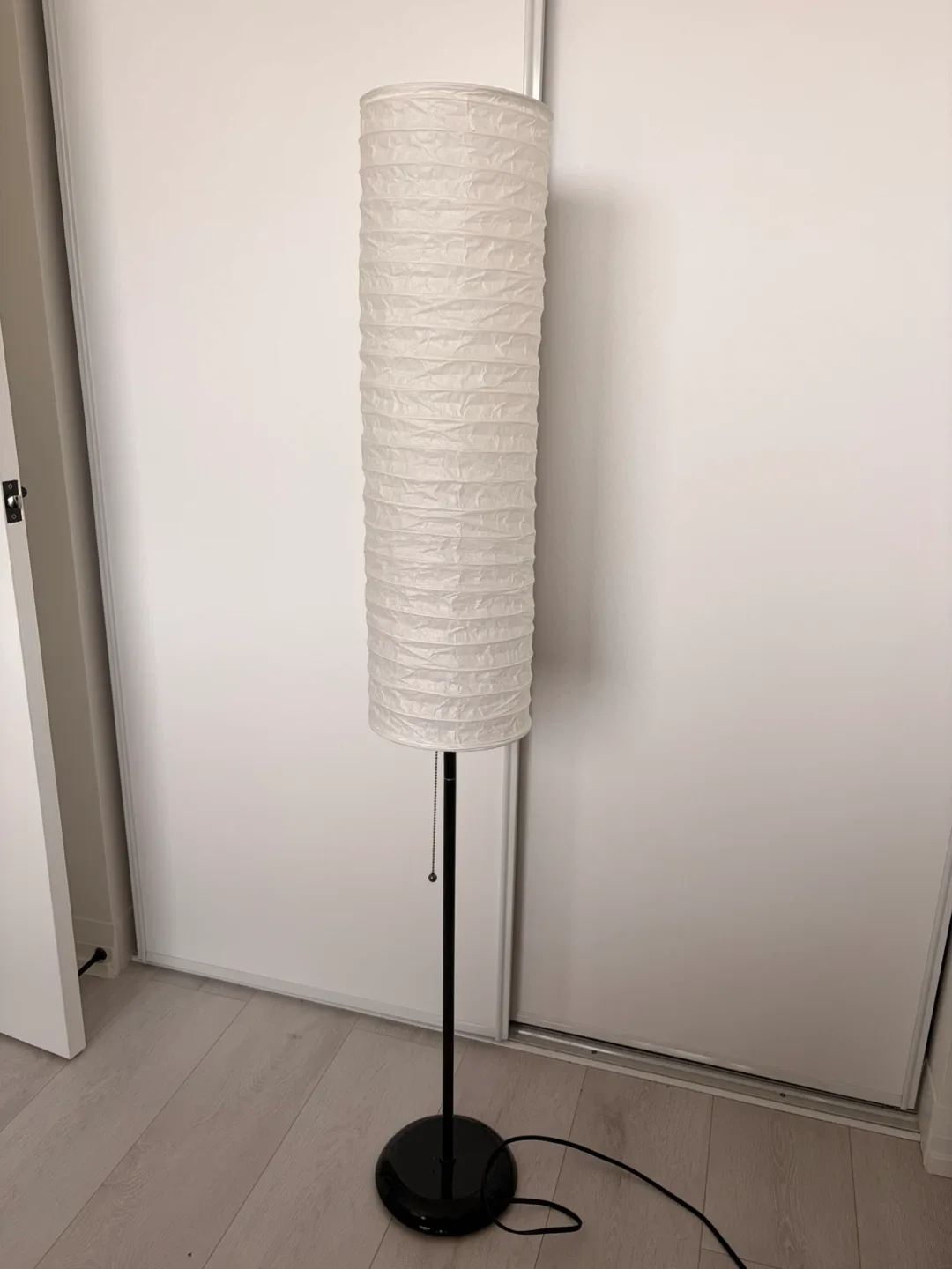 Rice Paper Floor Lamp image indicator(2)