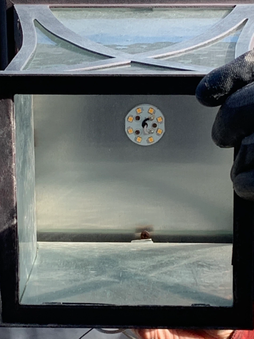 Outdoor Wall Mount Lantern - photo 2