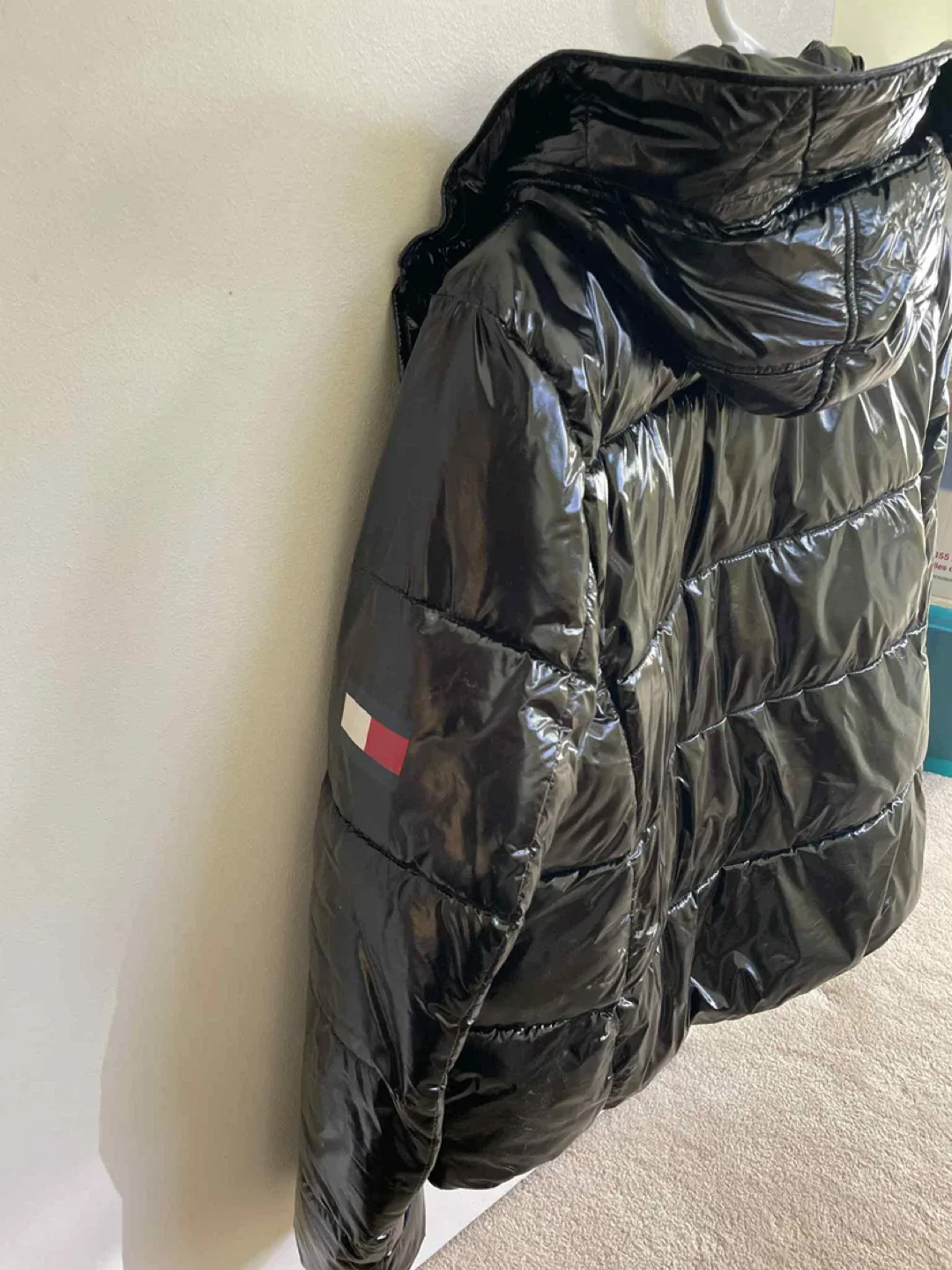 Puffer jacket image indicator(3)