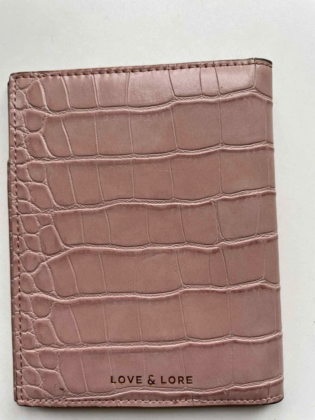 Passport holder image indicator(3)