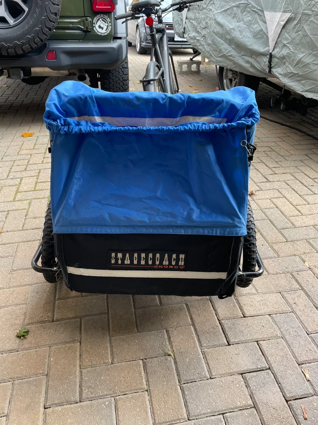 Norco Stagecoach Bike Trailer - Blue/Black image indicator(3)
