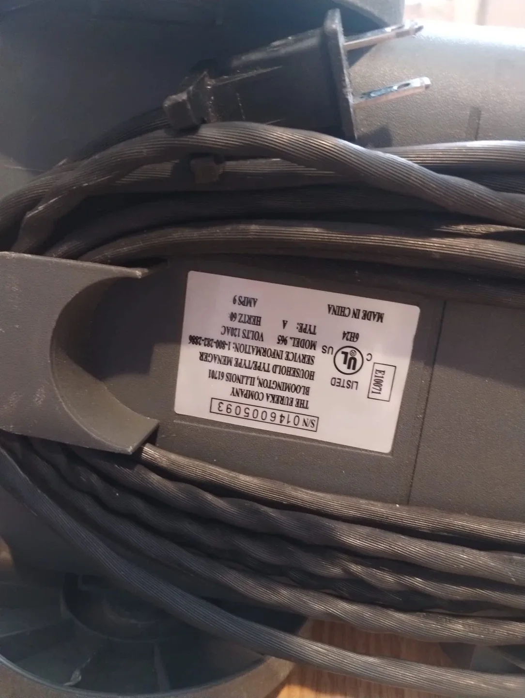 Eureka Mini Mite Super Lite Vacuum image indicator(6)