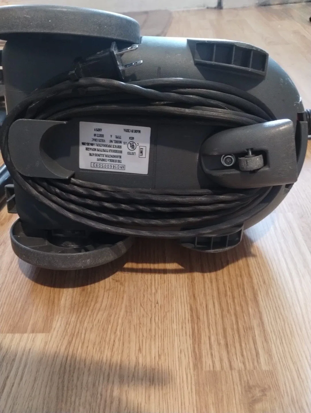 Eureka Mini Mite Super Lite Vacuum image indicator(5)