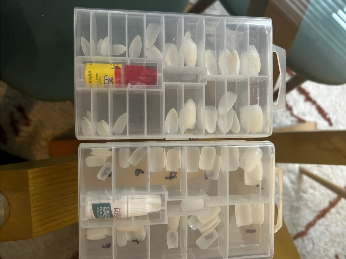 Nailene & Kiss False Nail Set with Glue