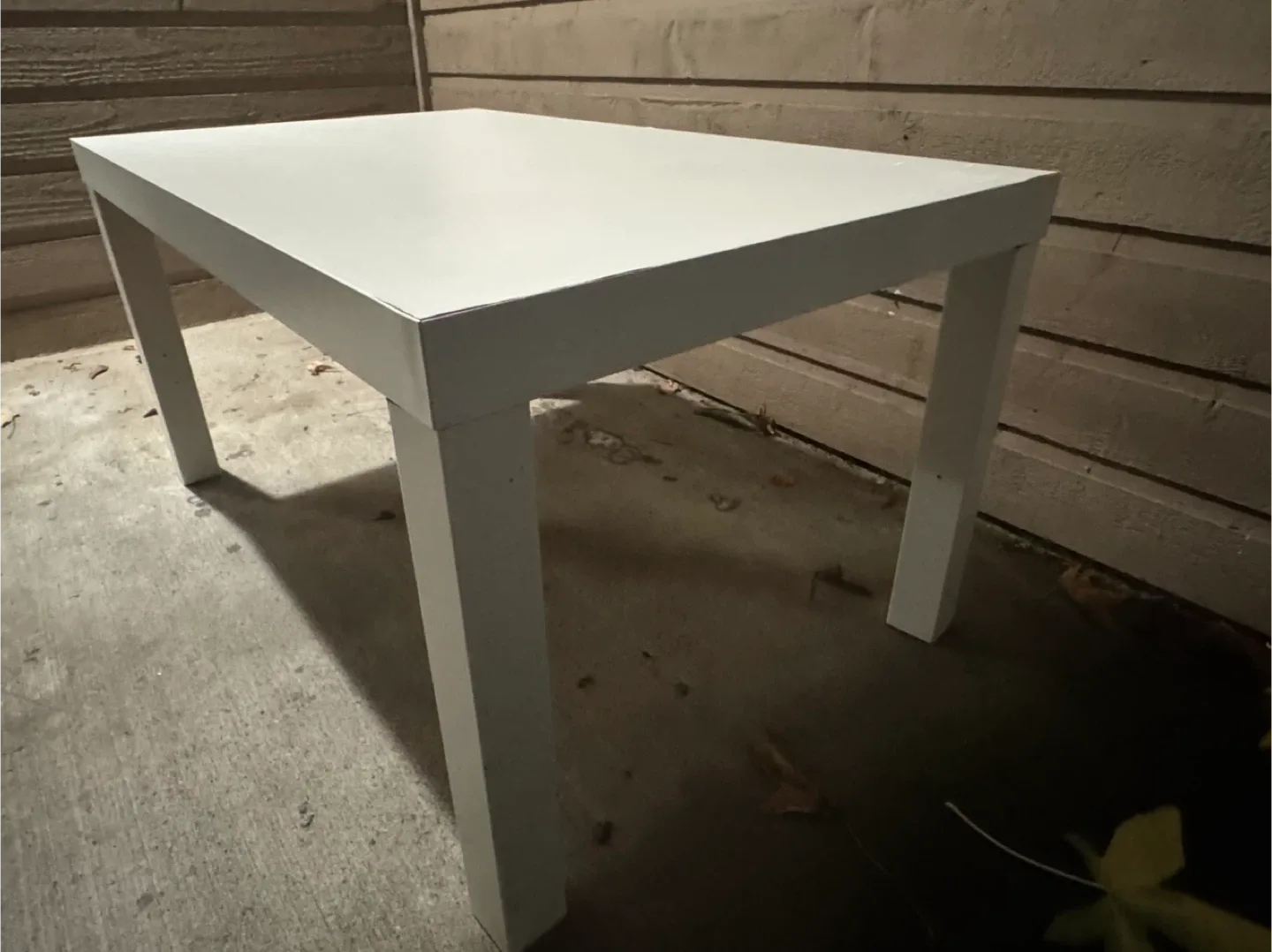 Ikea White Coffee Table (Large) image indicator(3)