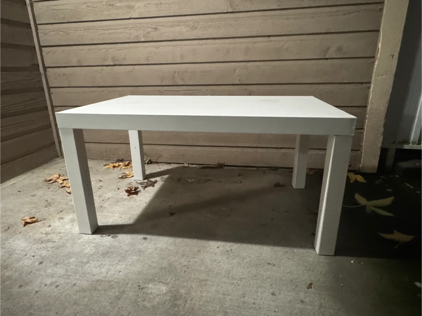 Ikea White Coffee Table (Large) image indicator(4)