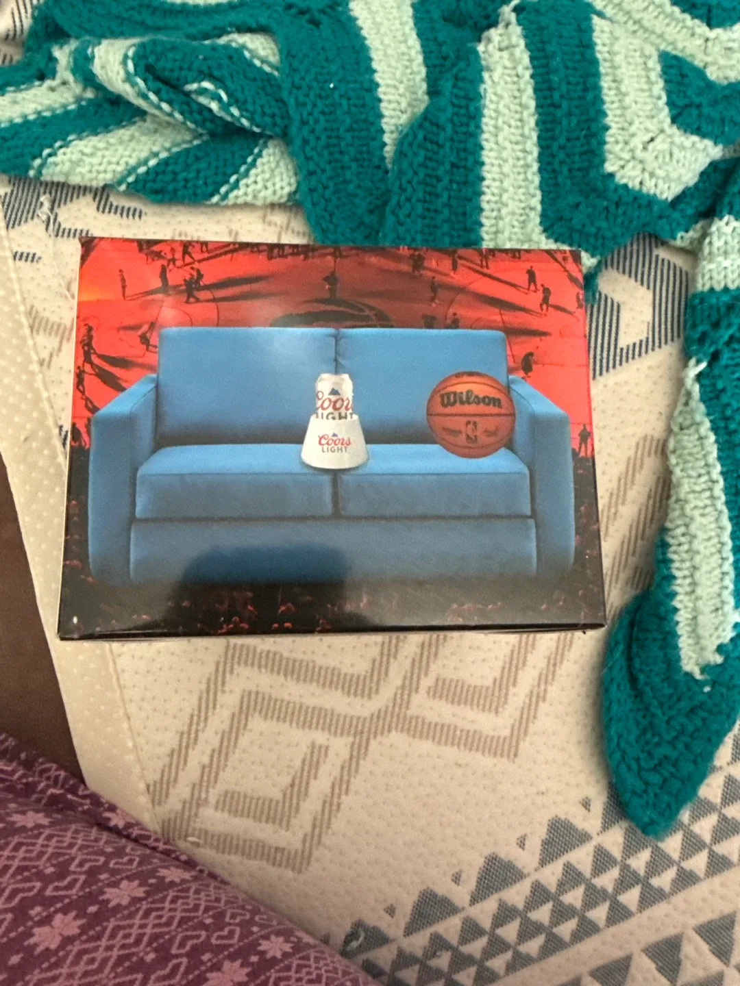 Coors Light Bonus Couch Can Holder - Raptors Edition image indicator(2)