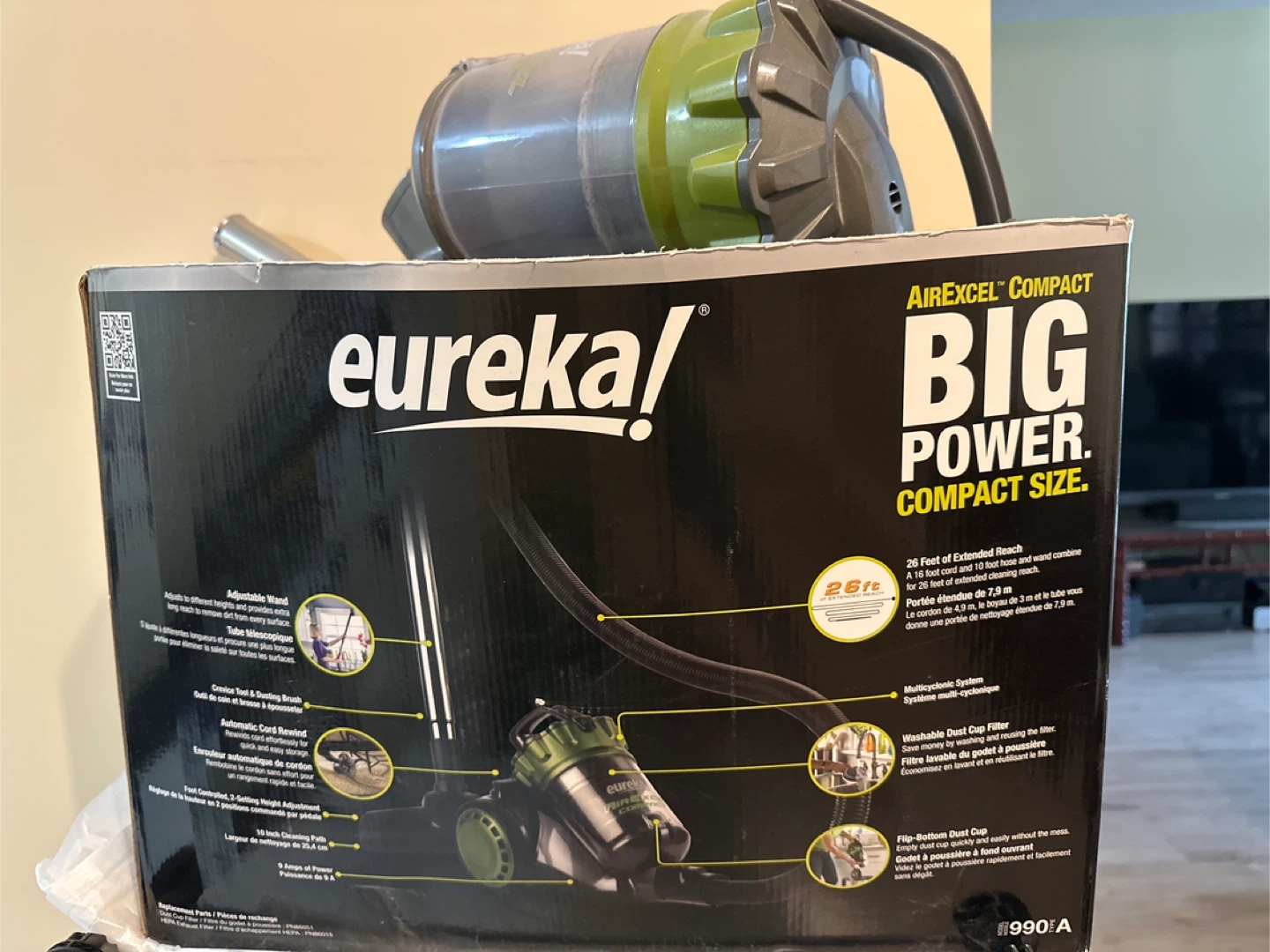 Eureka AirExcel Compact Big Power Vacuum