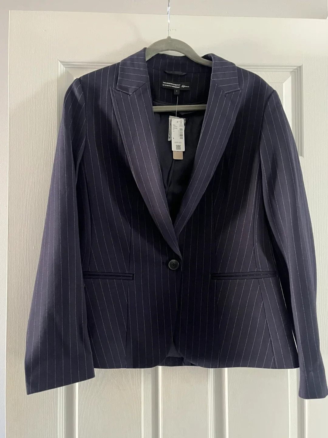 Blazers NWT Reitmans Size 8 image indicator(2)