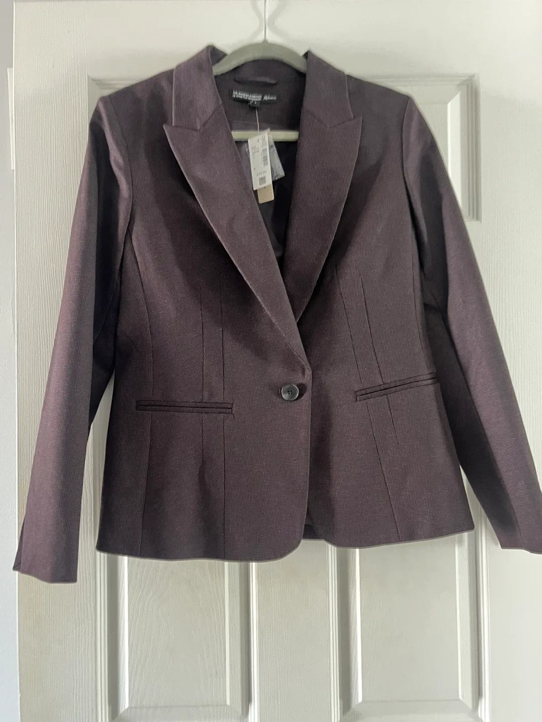 Blazers NWT Reitmans Size 8 image indicator(3)