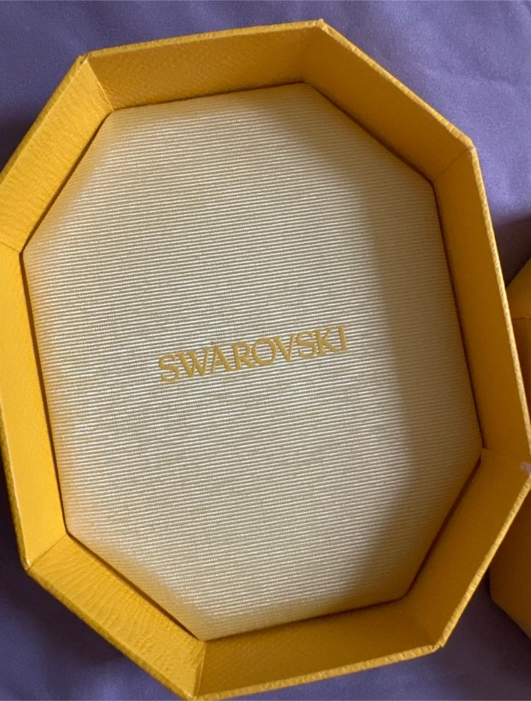 Swarovski Constella Hoop Earrings image indicator(2)