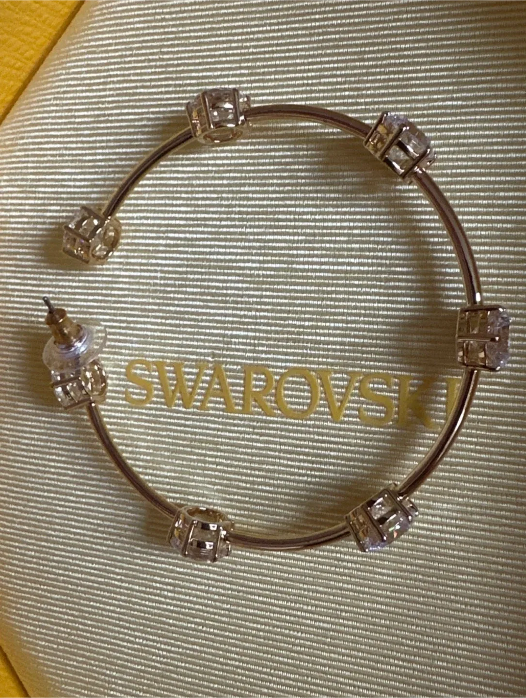 Swarovski Constella Hoop Earrings image indicator(4)