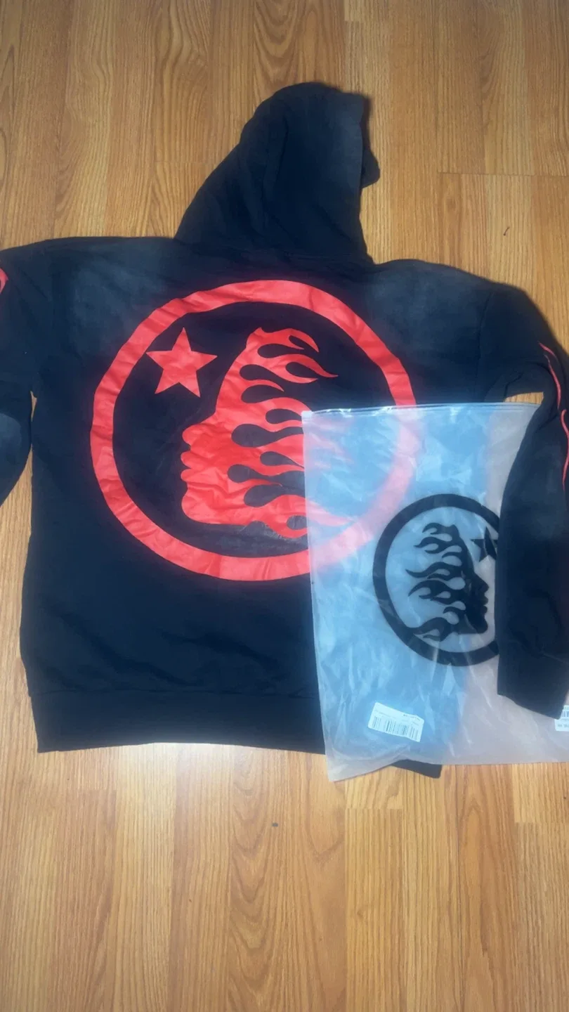 Hellstar hoodie image indicator(4)