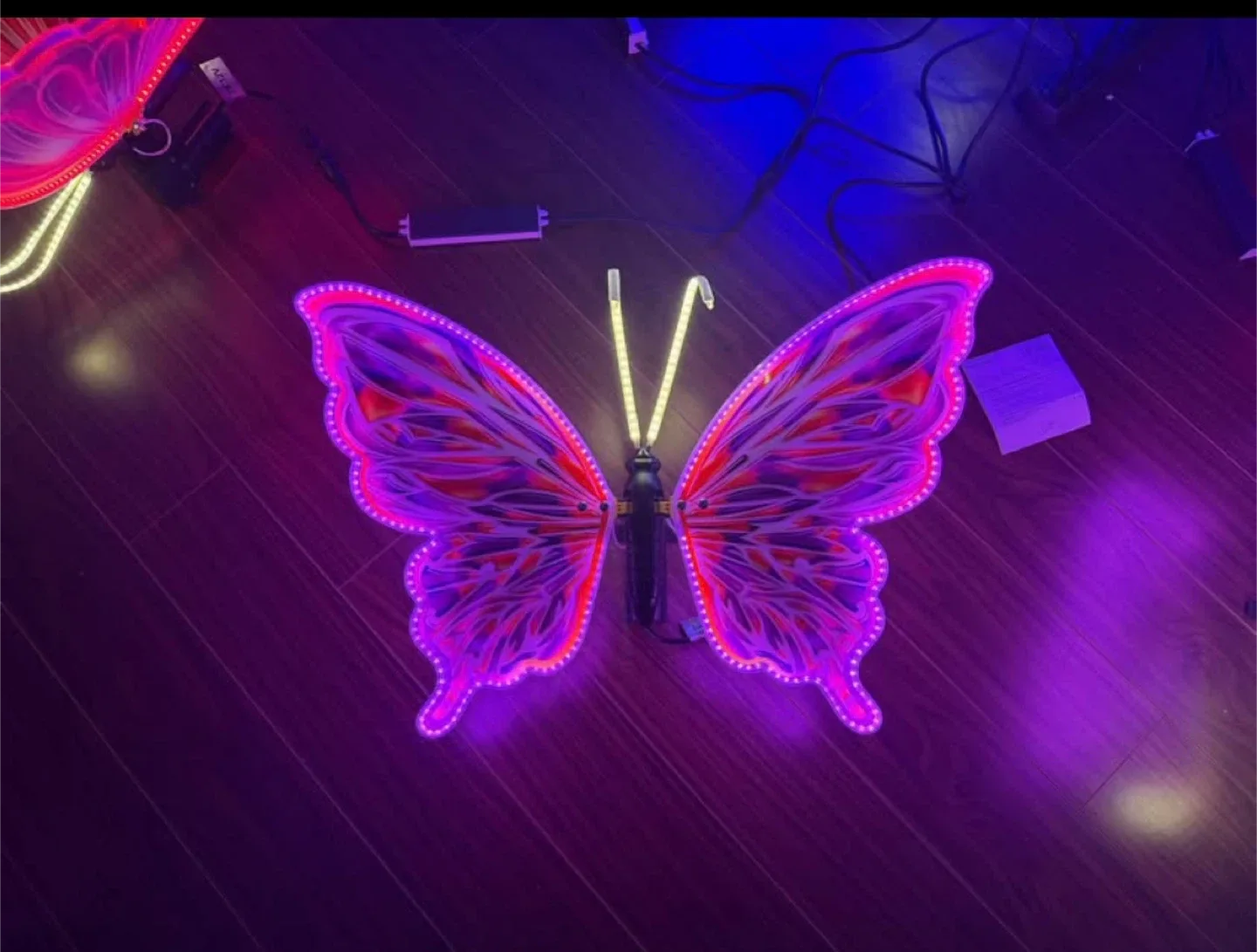 Outdoor Halloween Lights Glowing Butterfly image indicator(3)