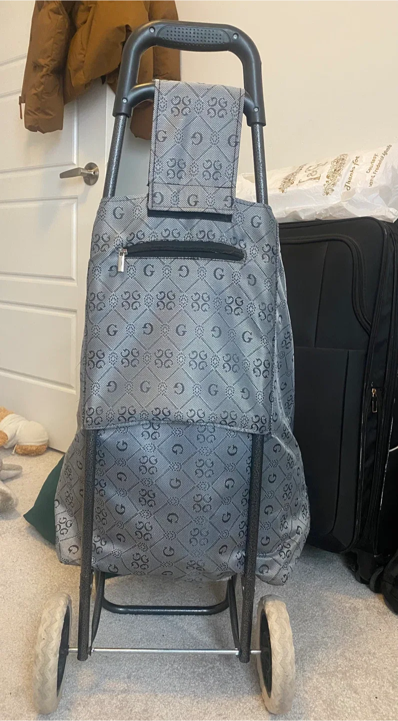 Guess Rolling Shopping Tote Bag image indicator(2)