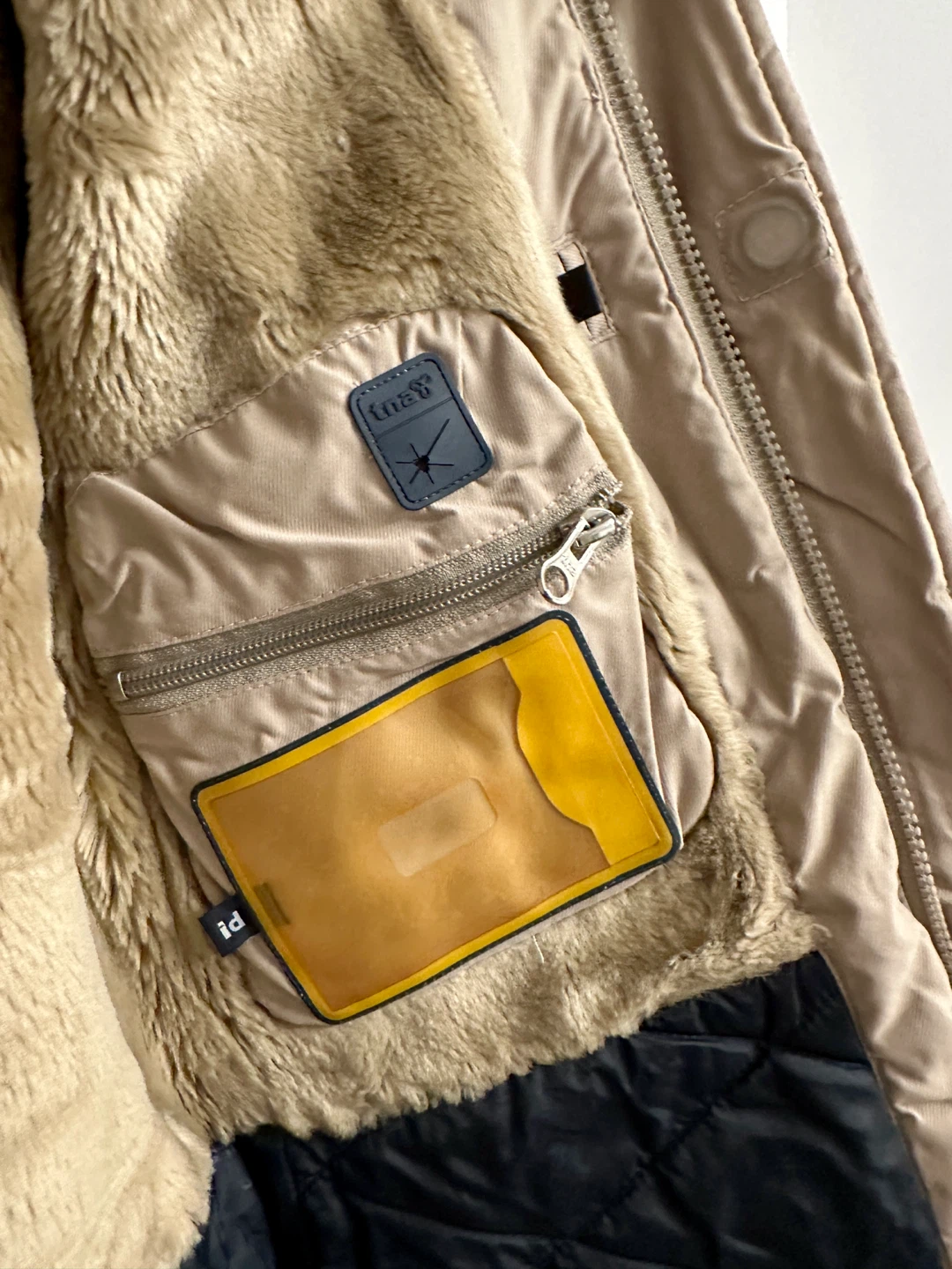 Aritzia TNA Parka - Size XS - photo 3