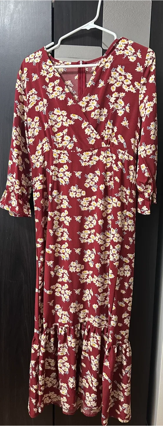 Floral Print Maxi Dresses - Assorted Styles image indicator(3)