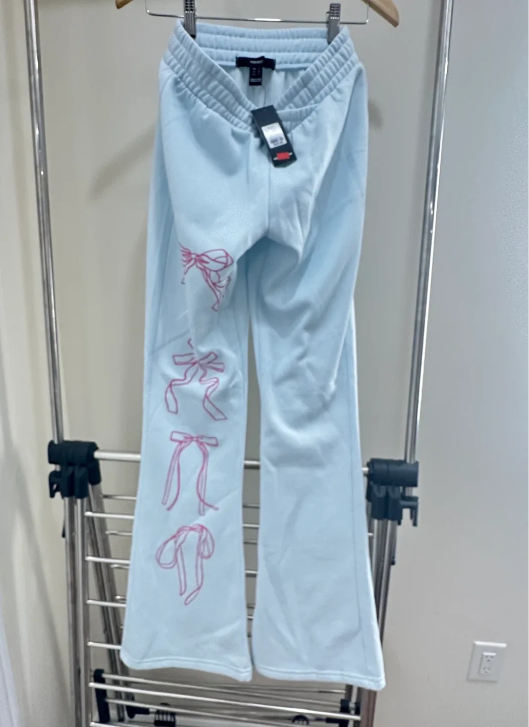 Forever 21 Blue Bow Print Sweatpants - Size S thumbnail