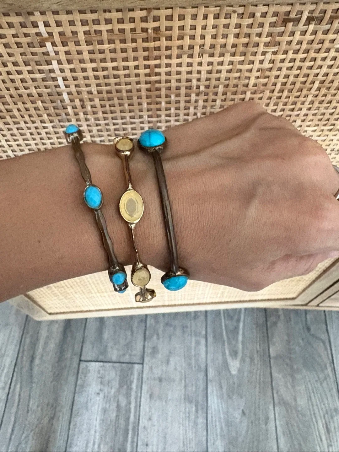 Set of 3  vintage turquoise Bracelets image indicator(6)