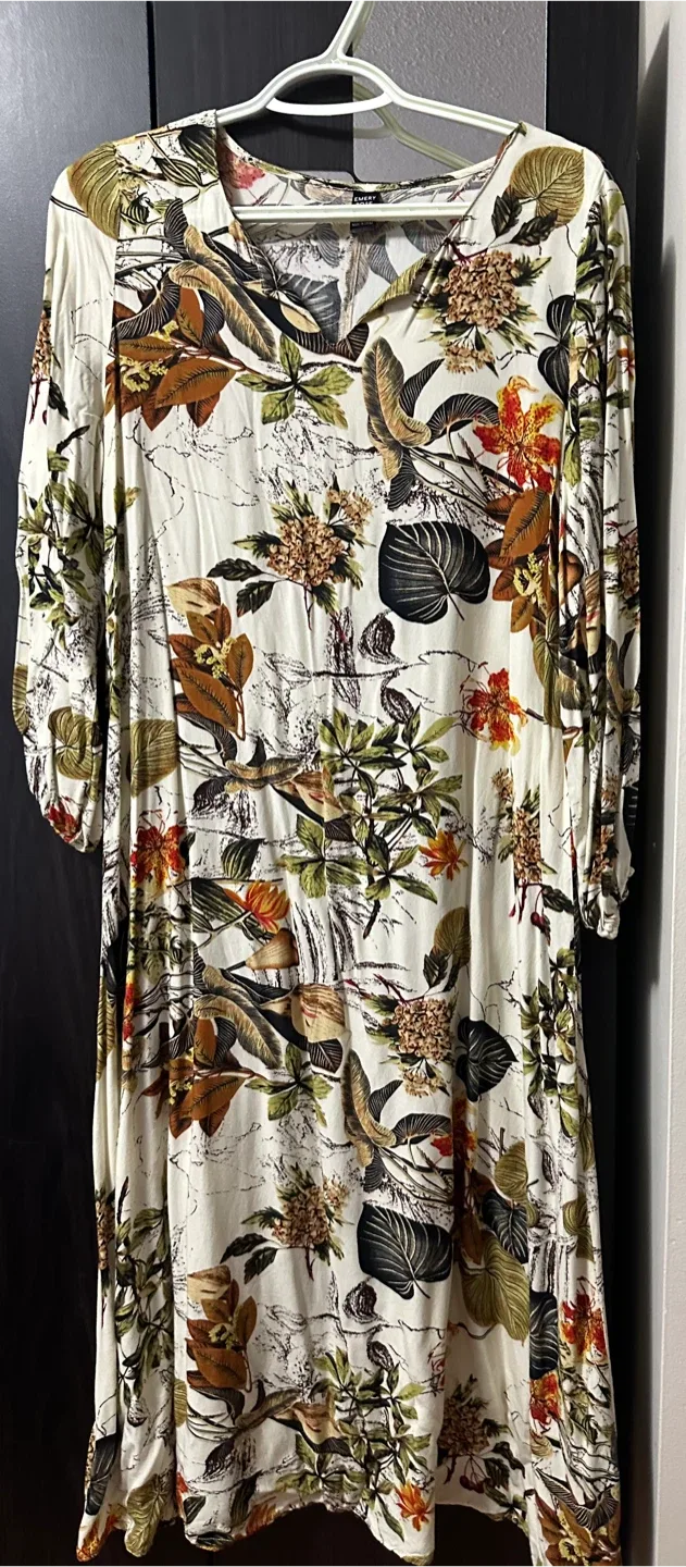 Shein Floral Maxi Dress - Size S thumbnail