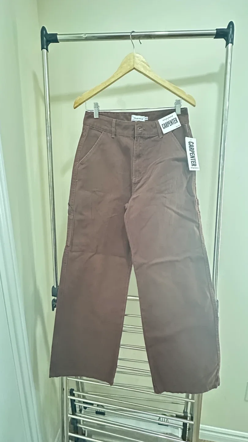 Brown cargo Pants Young boys size 14-16 thumbnail