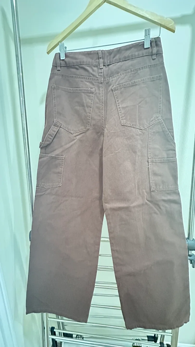 Brown cargo Pants Young boys size 14-16 image indicator(2)