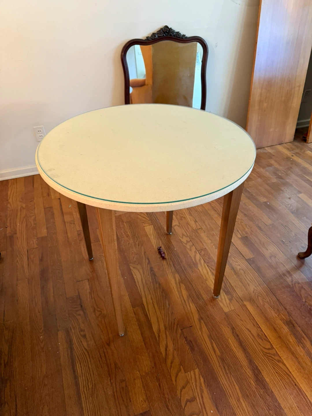 Round Table - Cream Top with glass cover, Wood Legs