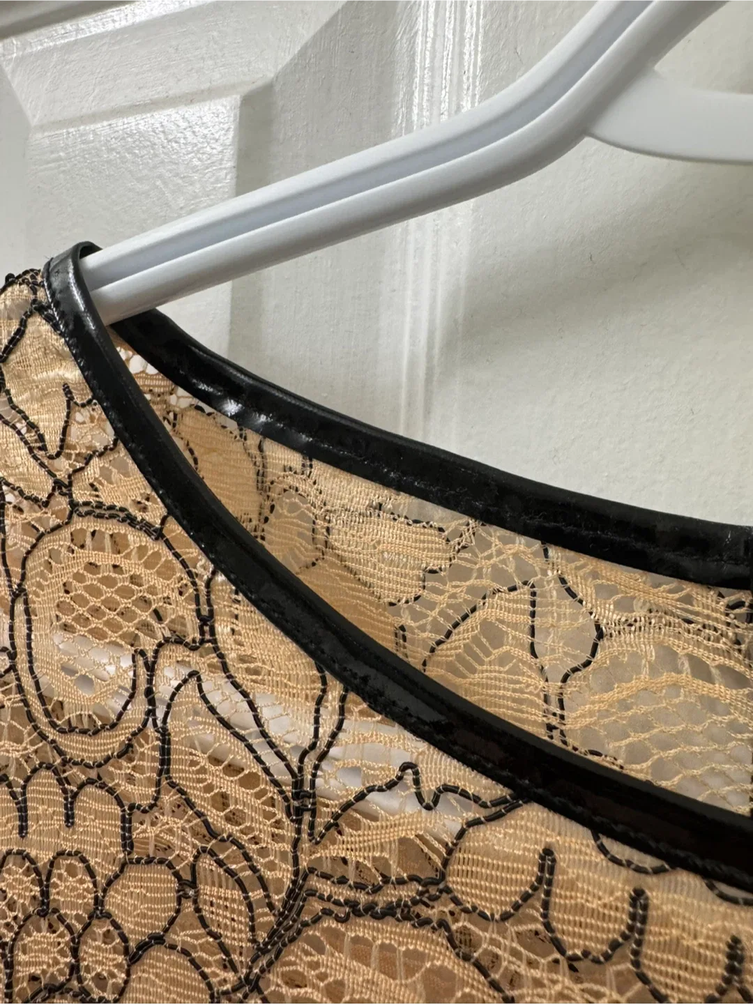 Calvin Klein Lace Cocktail Dress - Size 6 image indicator(6)