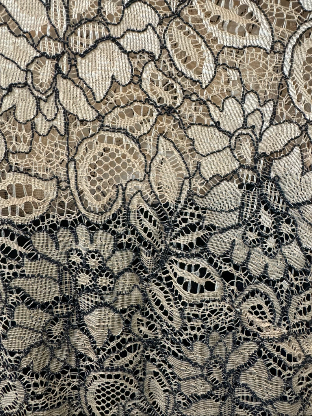 Calvin Klein Lace Cocktail Dress - Size 6 - photo 5