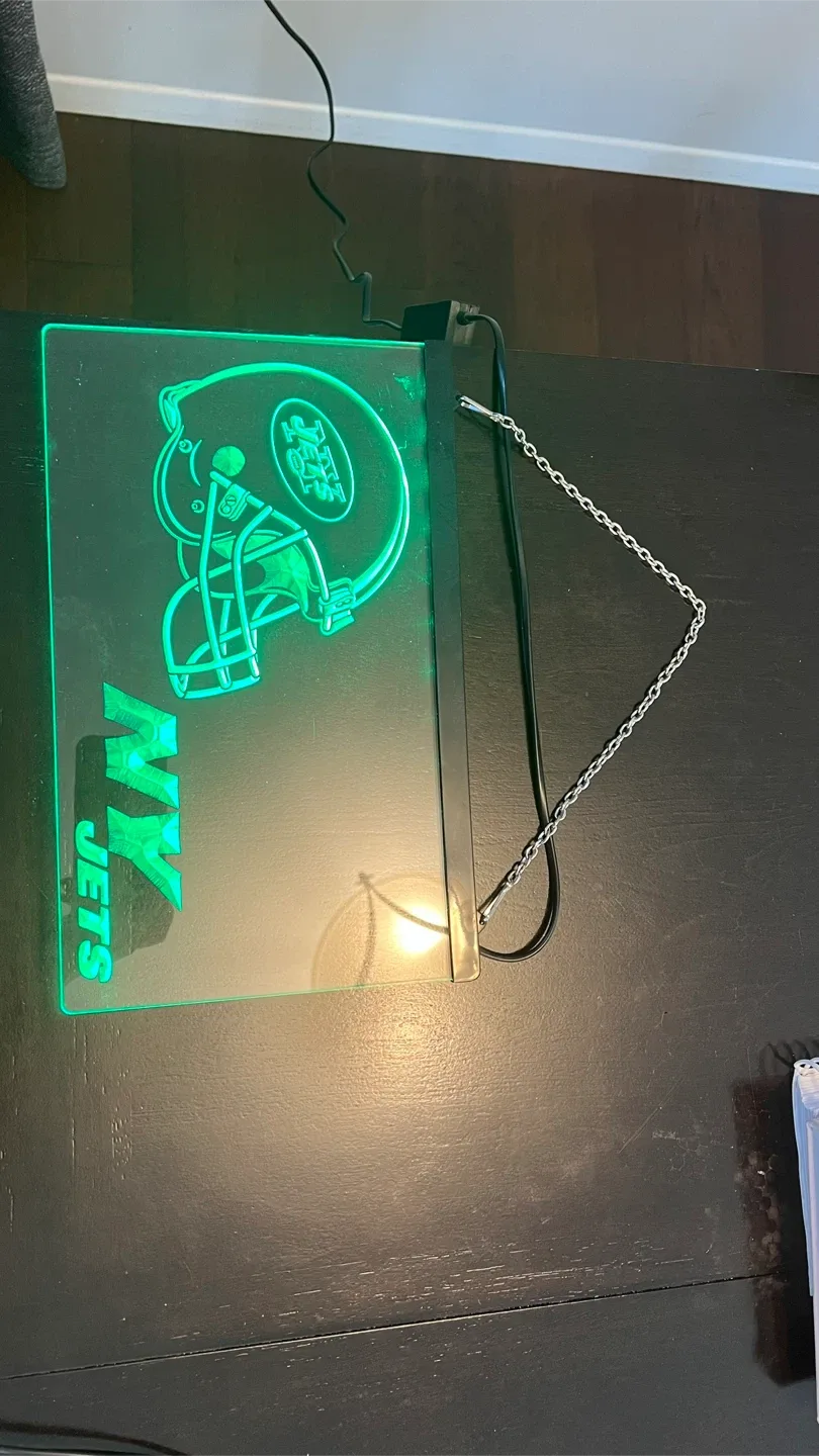 NY Jets LED Sign - 12x8 inches image indicator(4)