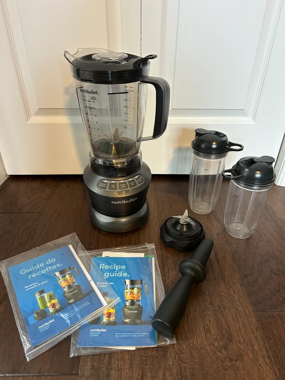 NutriBullet ZNBF3050 Blender Combo