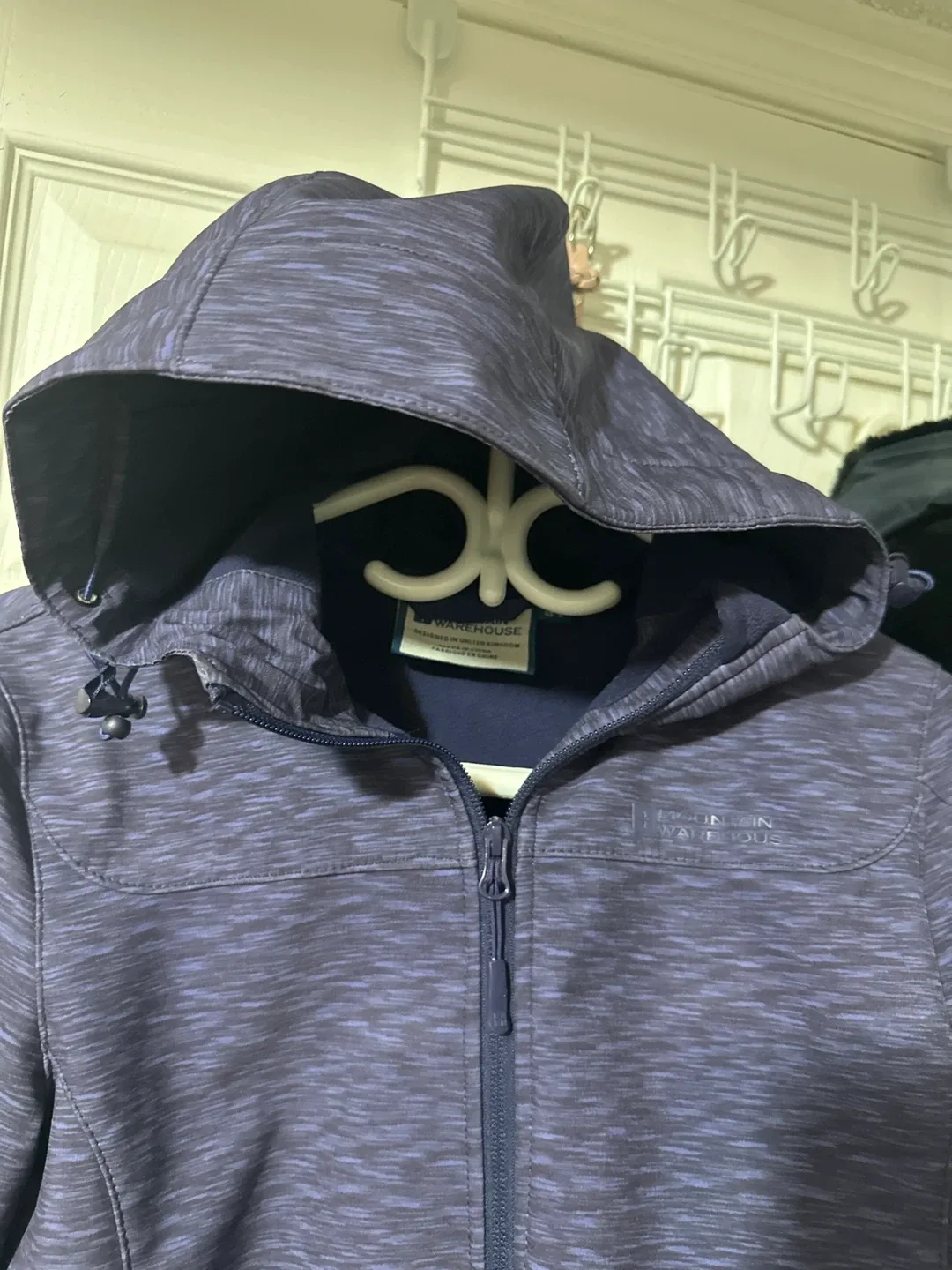 Mountain Warehouse Softshell Jacket - Size US 4 image indicator(5)