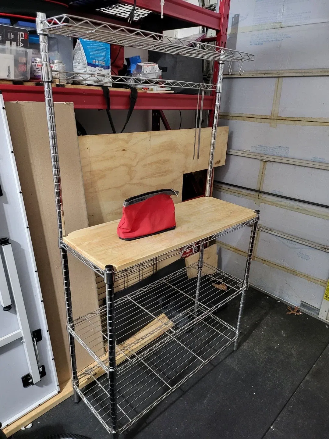 Chrome Metal Shelving Unit image indicator(2)