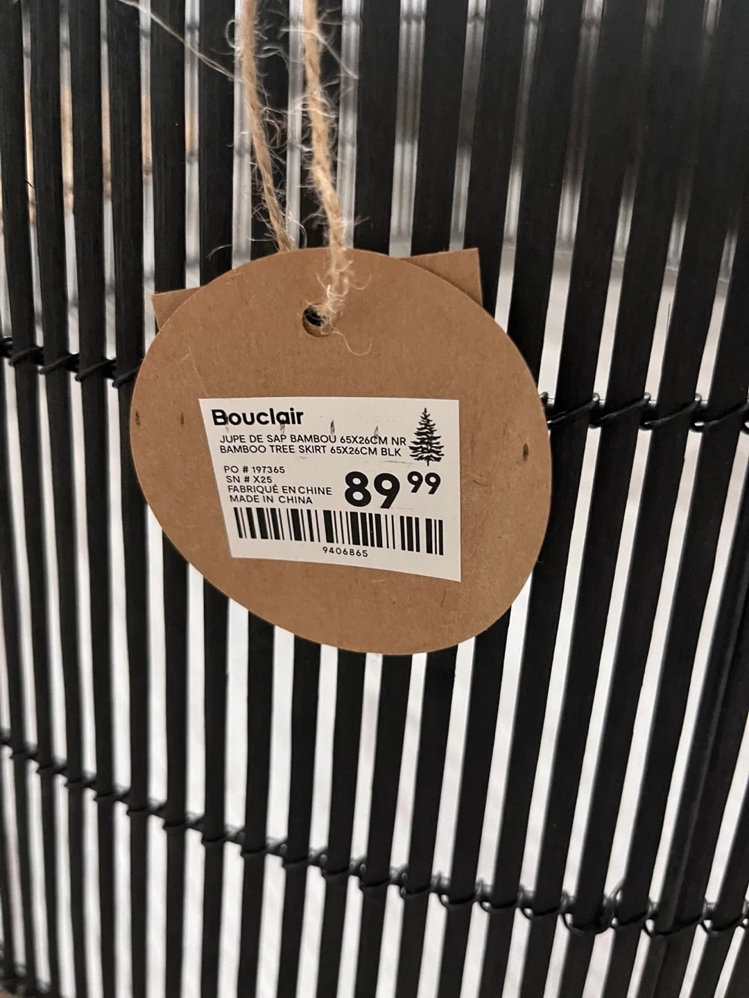 Modern Tree Skirt - Black image indicator(3)