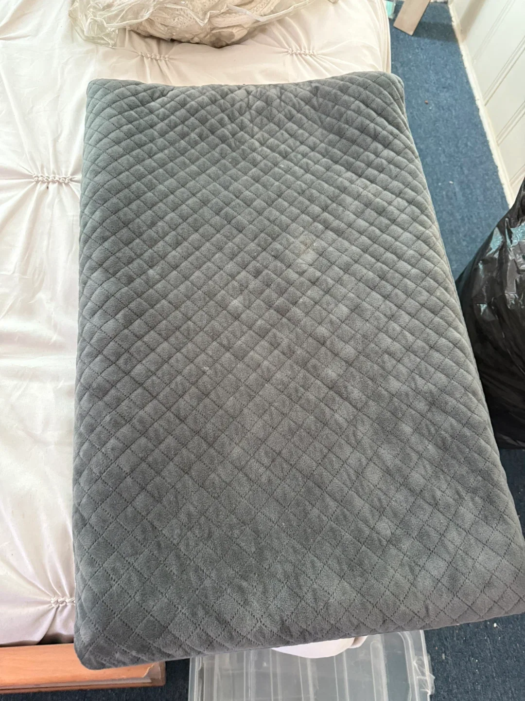 Gray Quilted Dog Mat thumbnail