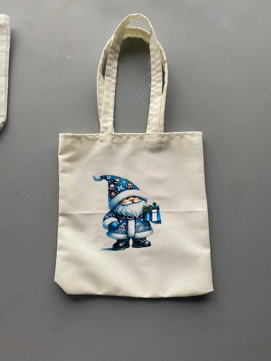 Christmas-themed Tote Bags image indicator(5)