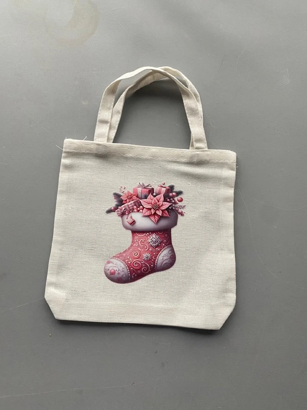 Christmas-themed Tote Bags image indicator(6)