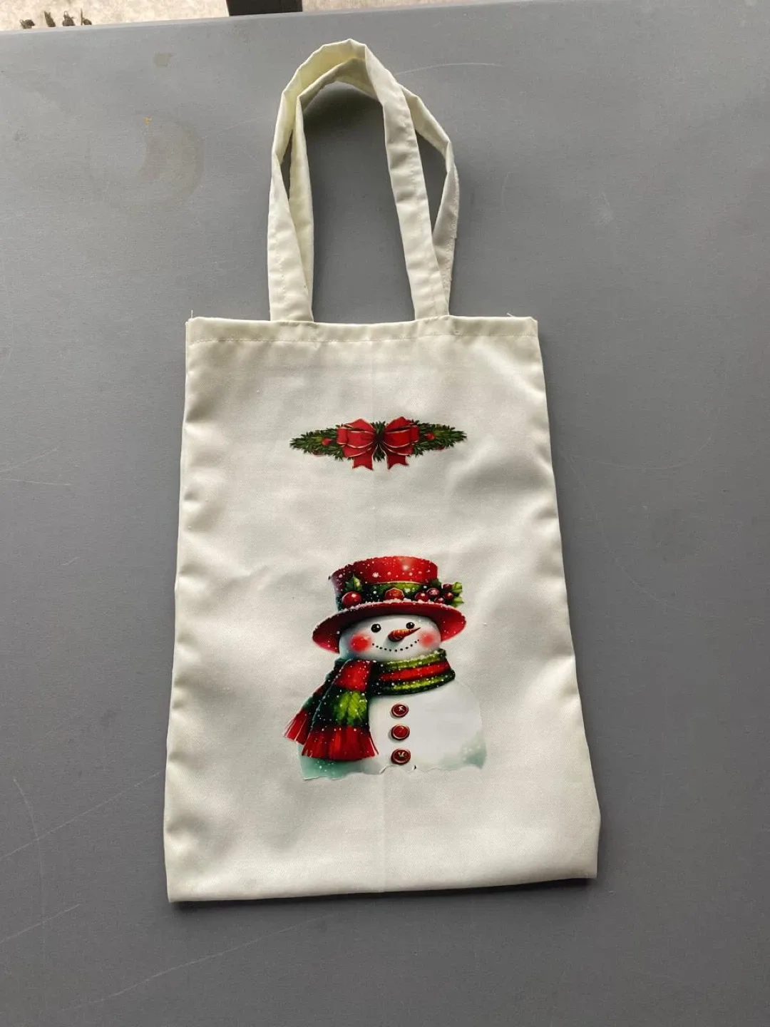 Christmas-themed Tote Bags image indicator(7)