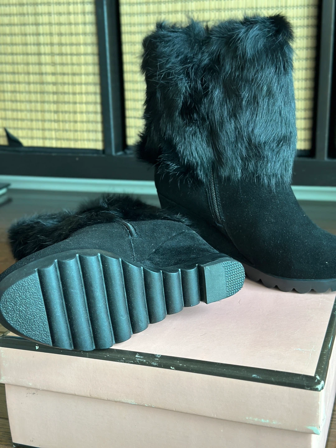 Brand New Suede & Fur Winter Boots - photo 3