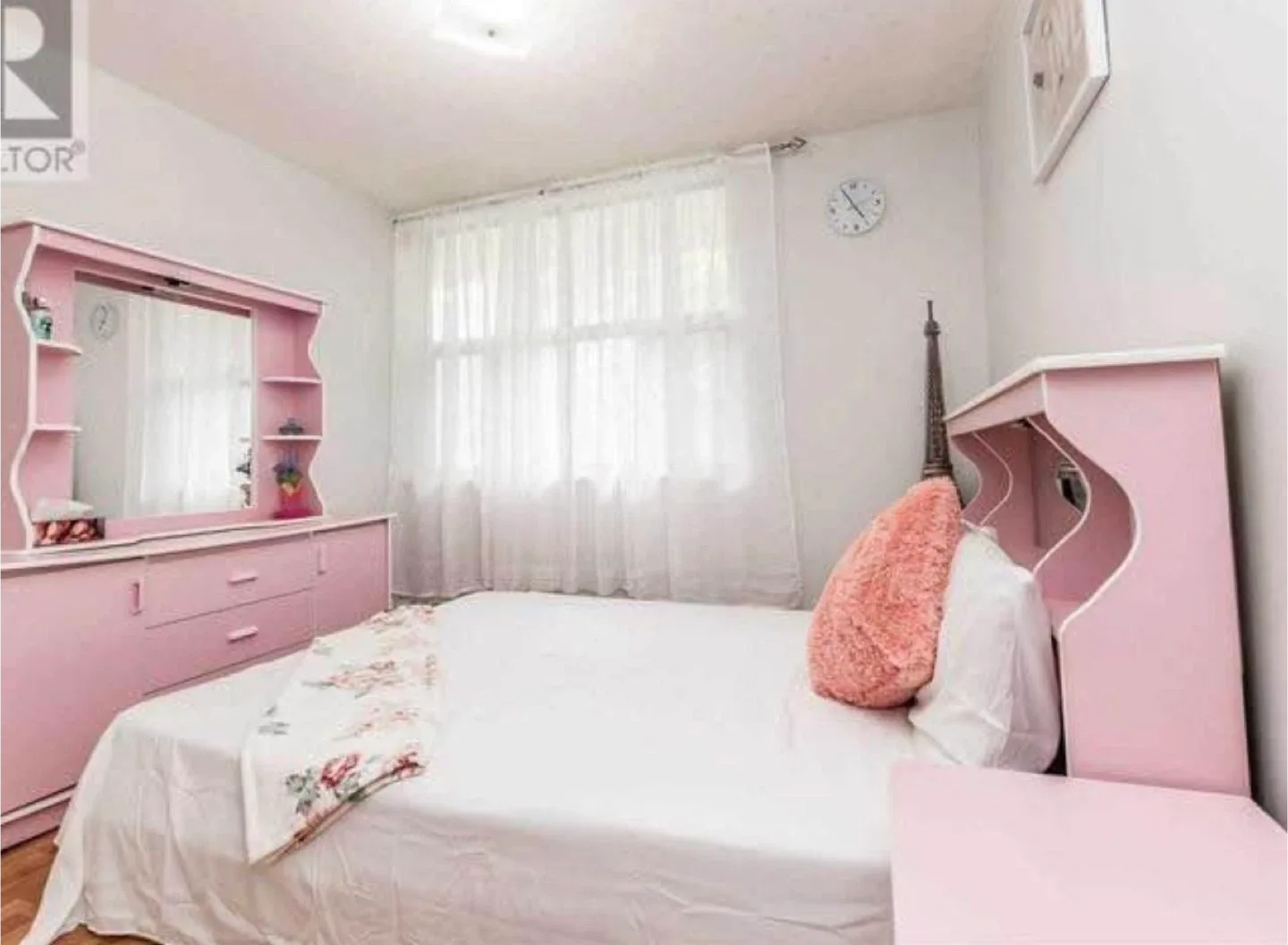 Pink Vanity Dresser with Mirror