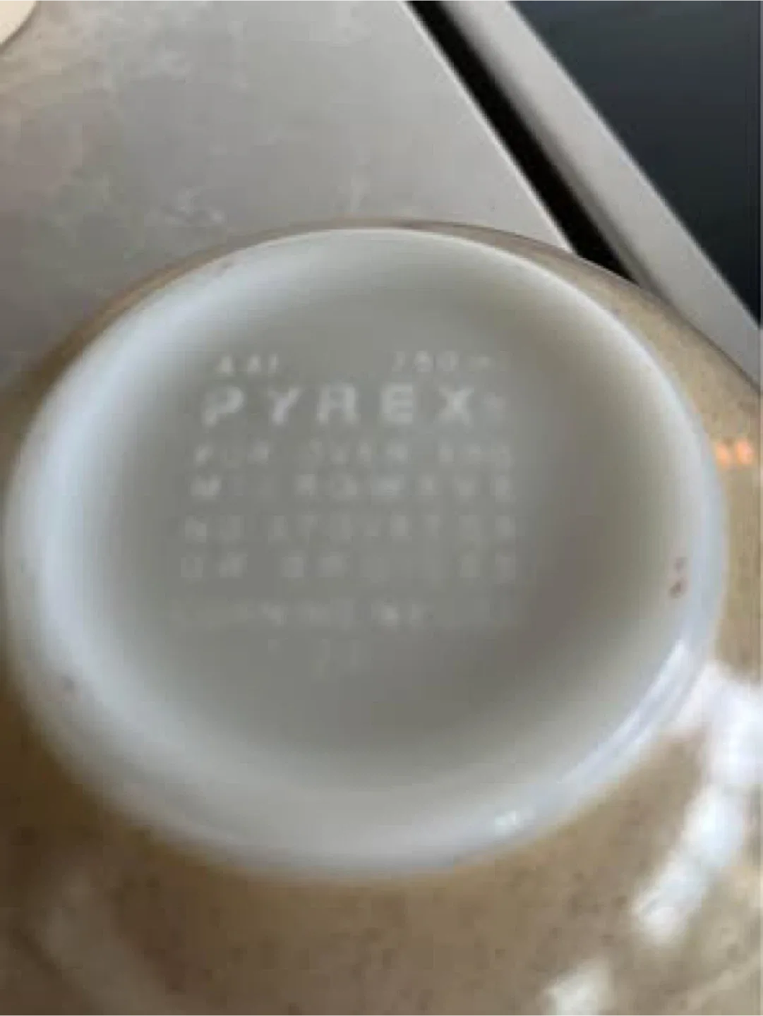 Pyrex Homestead Mixing Bowls - Set of 2 price is for both image indicator(4)