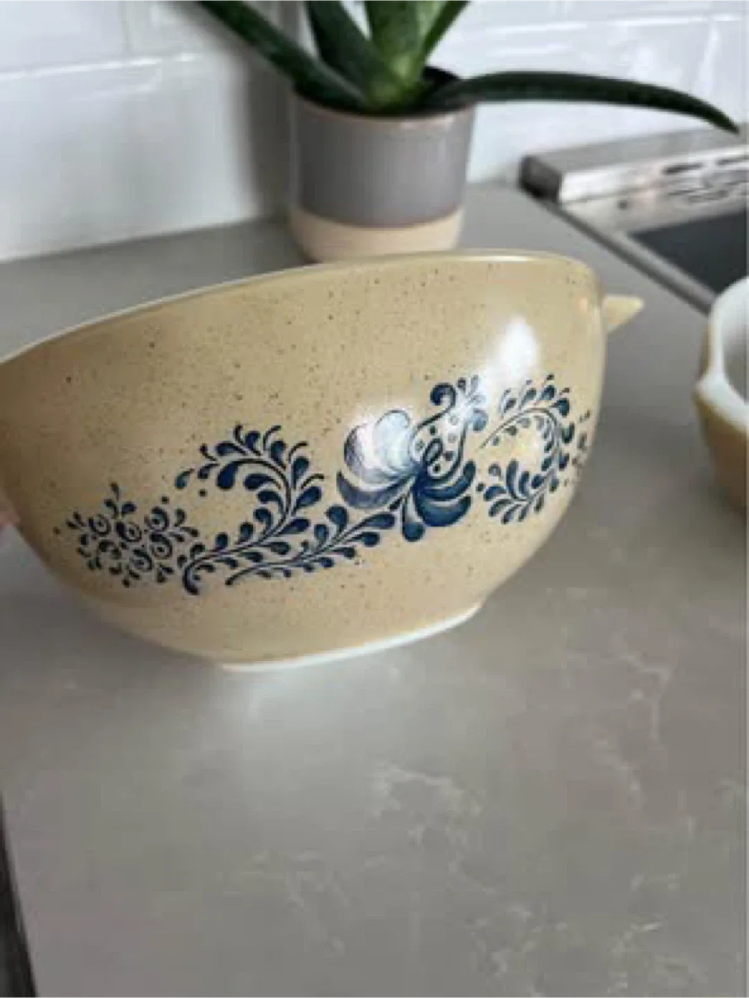 Pyrex Homestead Mixing Bowls - Set of 2 price is for both image indicator(6)