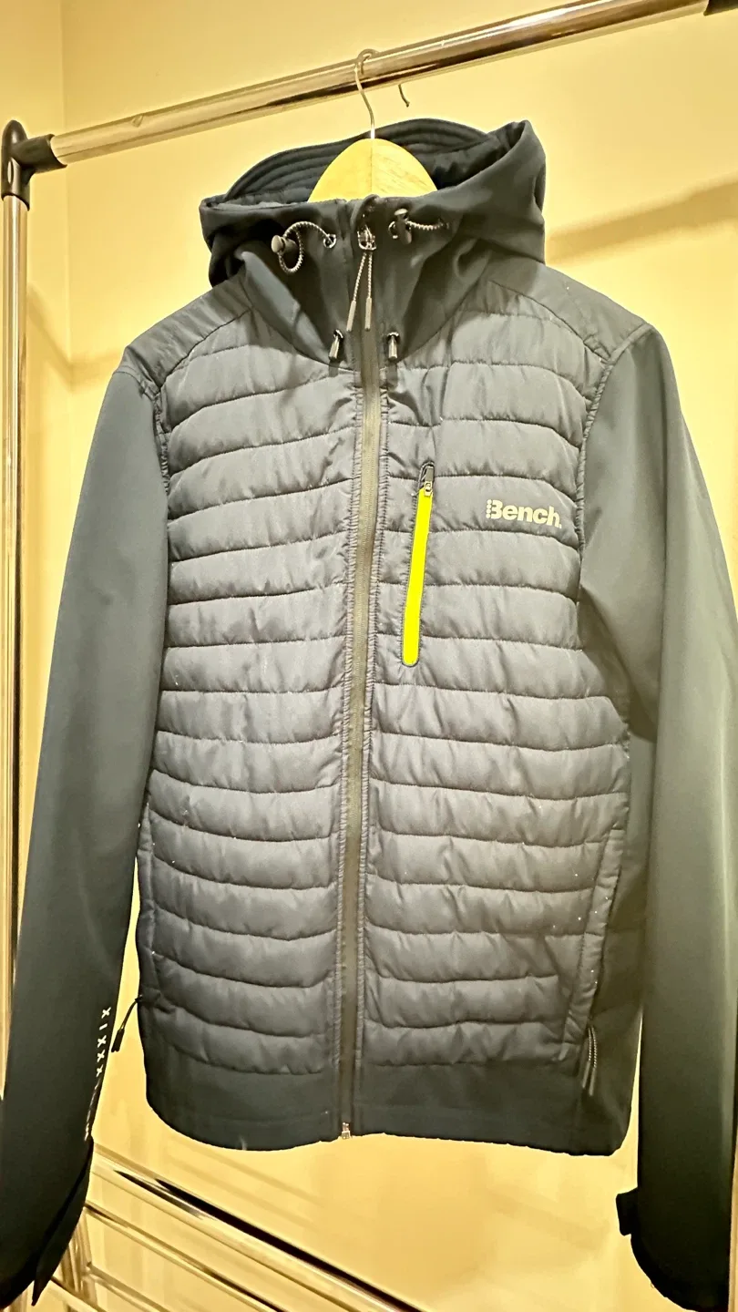 Bench. Hooded Padded Jacket - Size M/M image indicator(3)