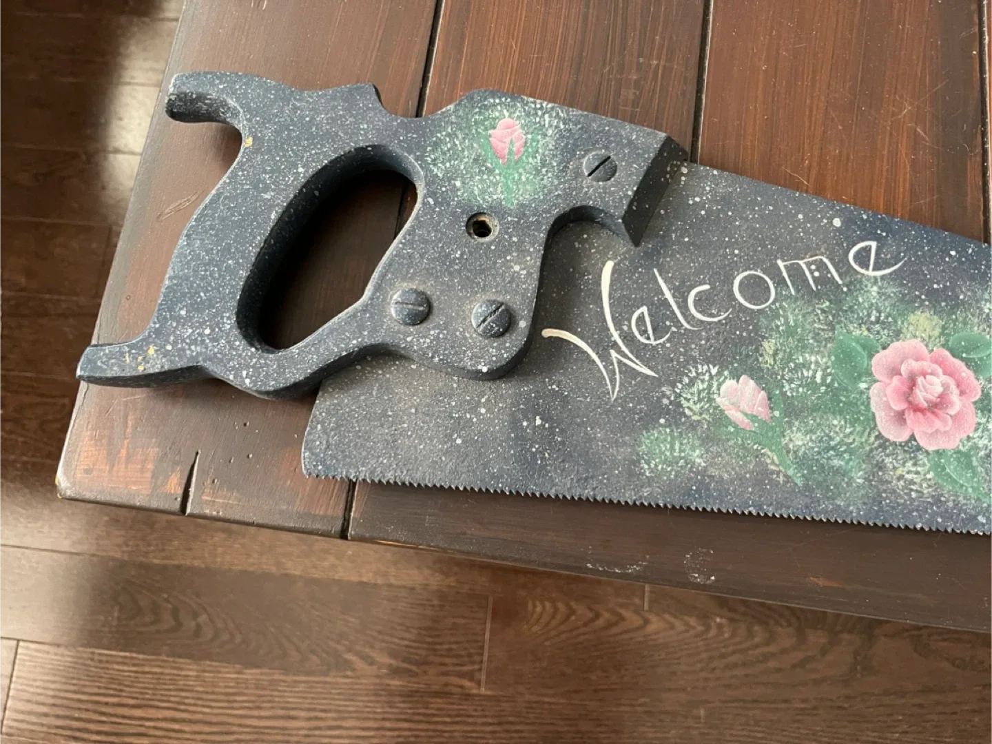 Hand-Painted Decorative Saw image indicator(5)