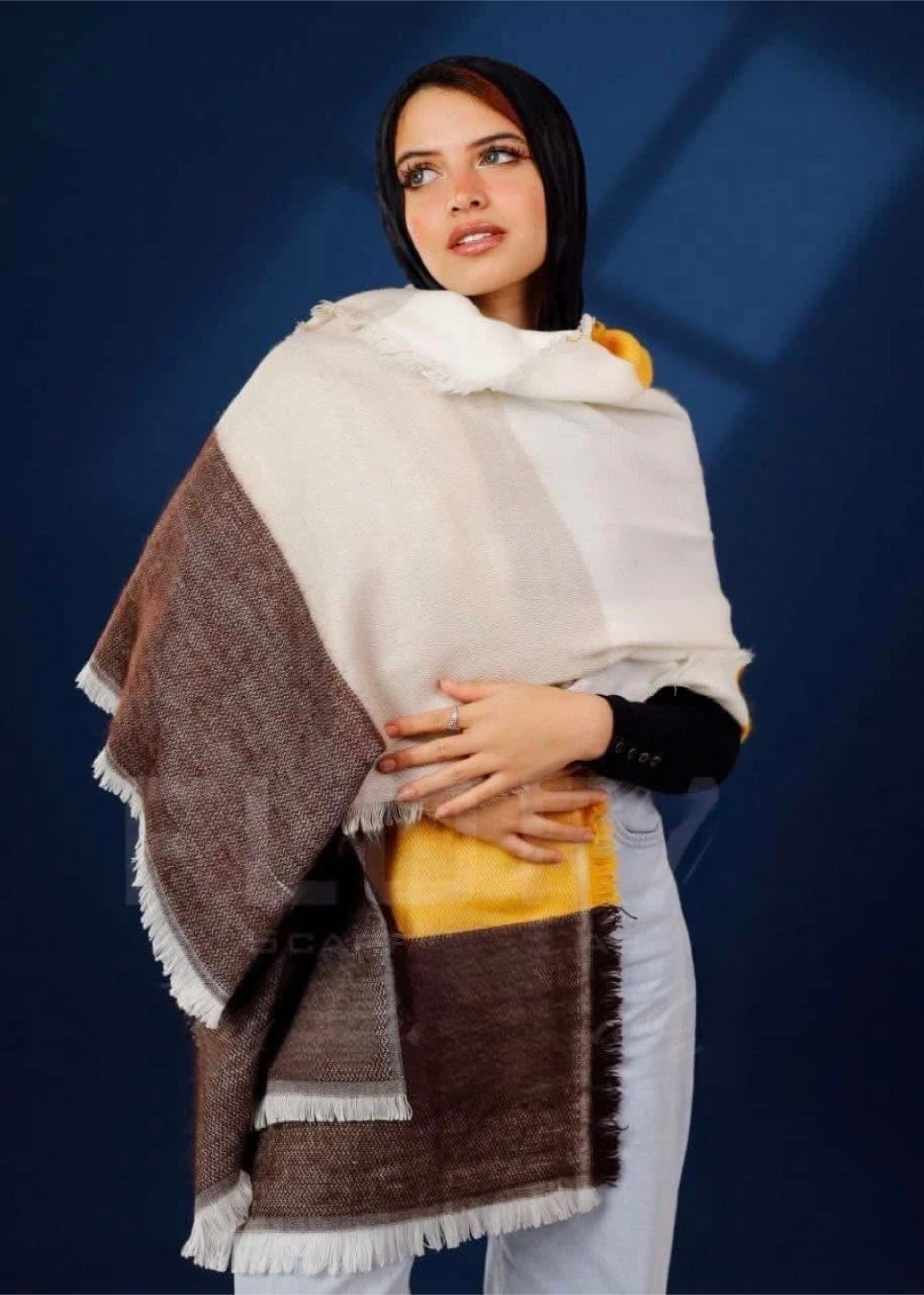 Shawls - photo 5