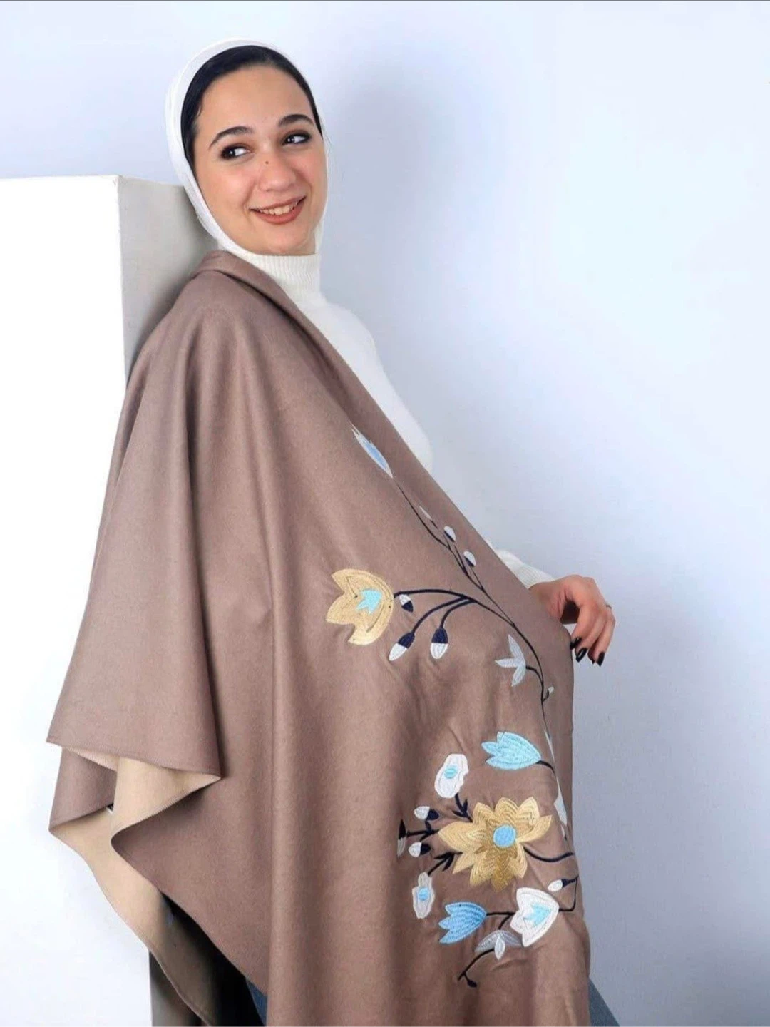 Shawls - photo 2