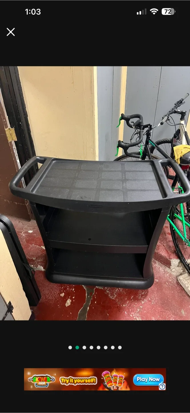 Black Utility Cart image indicator(2)