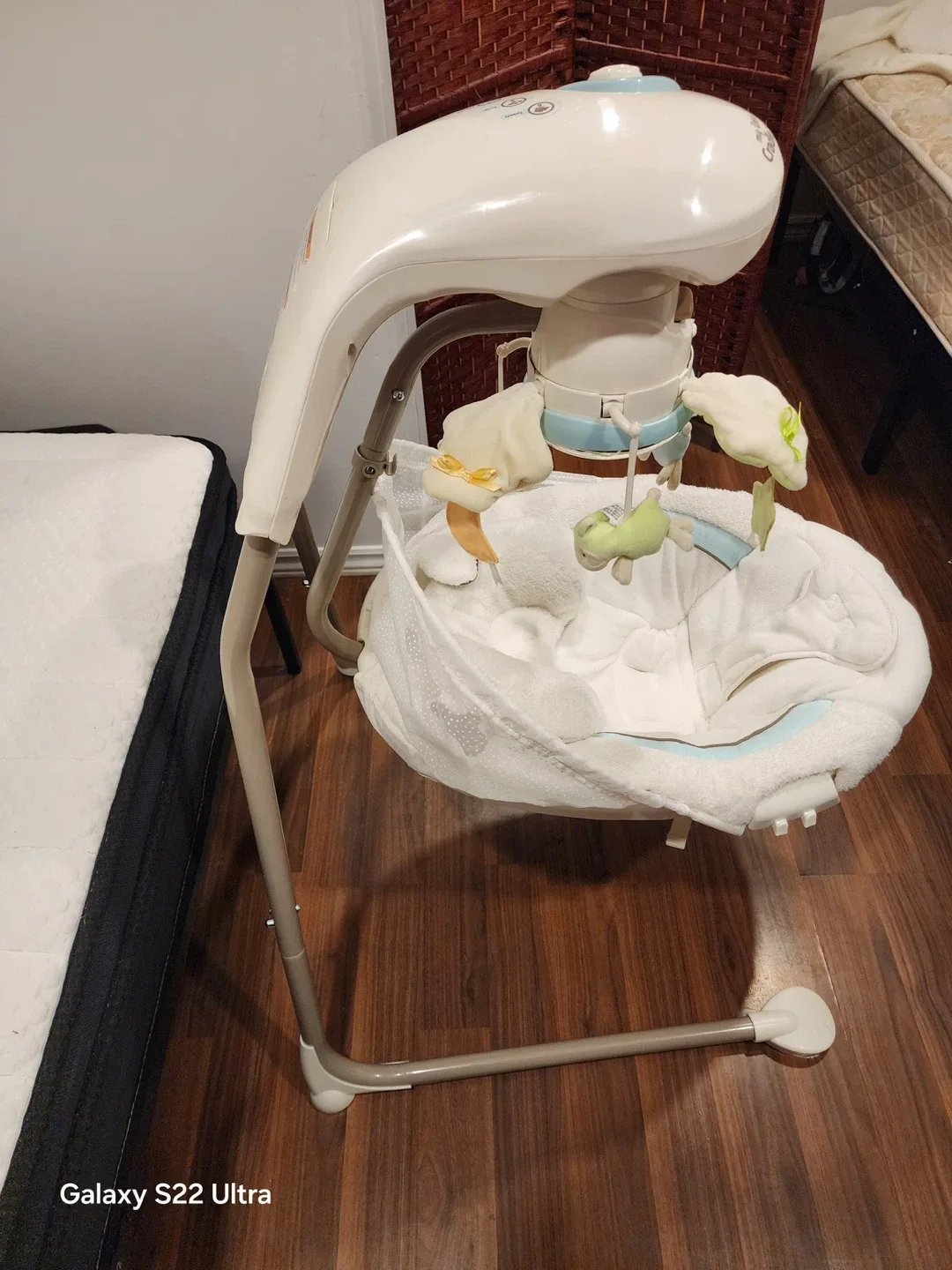 My Little Lamb Cradle ’n Swing image indicator(4)